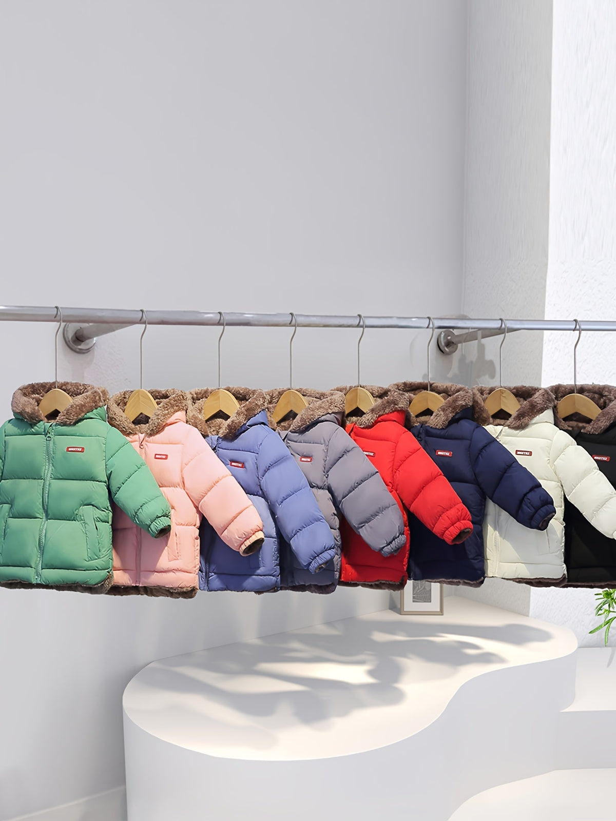 Girls' Cute Bear Ears Fleece Coat - Long Sleeve Winter Jacket with Cardigan Collar. Full-Zip Front Closure. Warm Padded Hooded Coat for Boys & Girls. Cozy Fall/winter Outerwear With Pockets (solid Color. Casual Style. Regular Fit. Hand Washable)